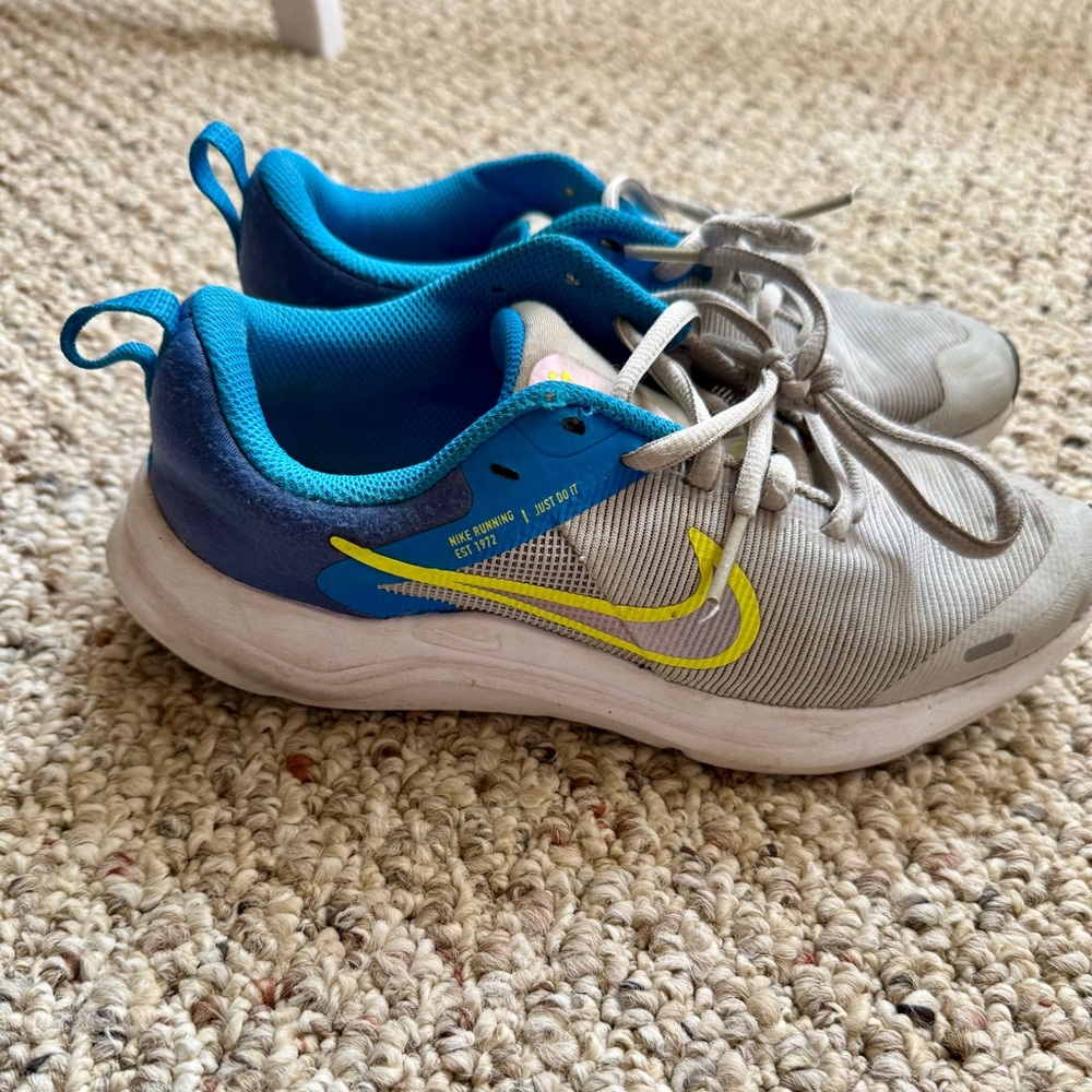 Nike Kids Gray and Blue Athletic Shoes